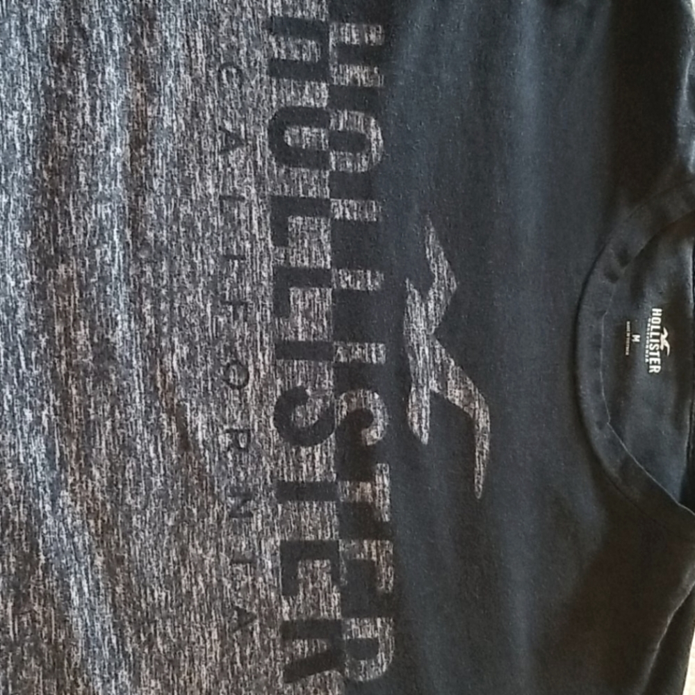 Hollister Black & Gray shirt - Picture 4 of 5